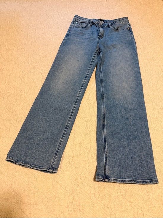 Quince Denim - Quince Bella Stretch Straight Leg Blue Jeans
